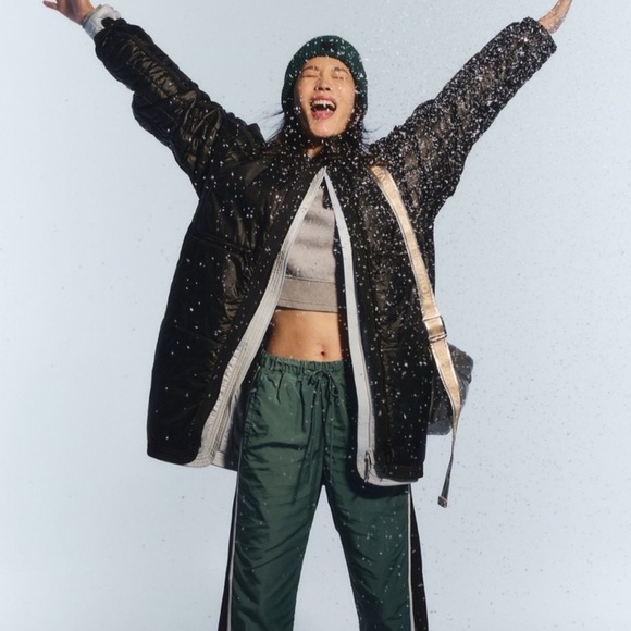 Free People FP Movement Lightweight As a Feather Packable Jacket NWT - Picture 5 of 12